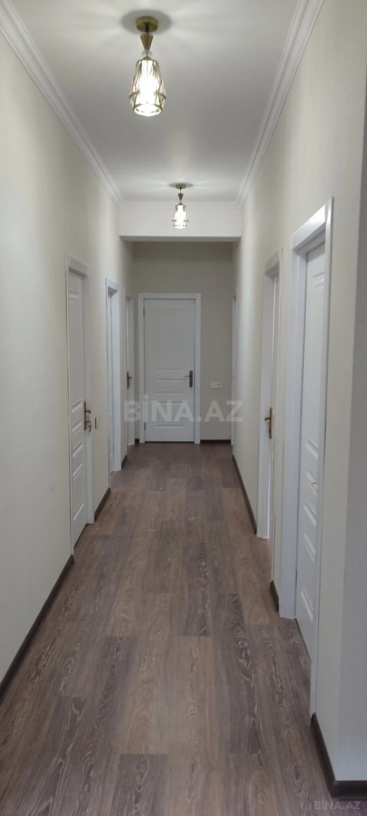 Kirayə verilir 4 otaqlı mənzil 99 m²
