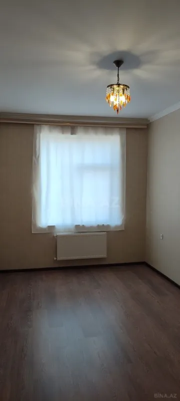 Kirayə verilir 4 otaqlı mənzil 99 m²