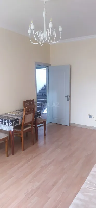 Kirayə verilir 2 otaqlı mənzil 30 m²
