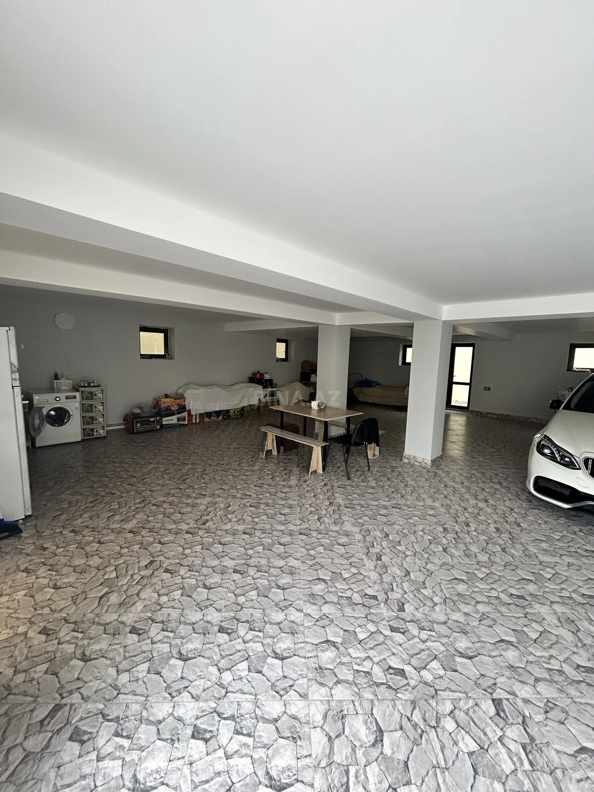 Satılır 6 otaqlı həyət evi 250 m²