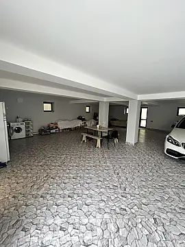 Satılır 6 otaqlı həyət evi 250 m²