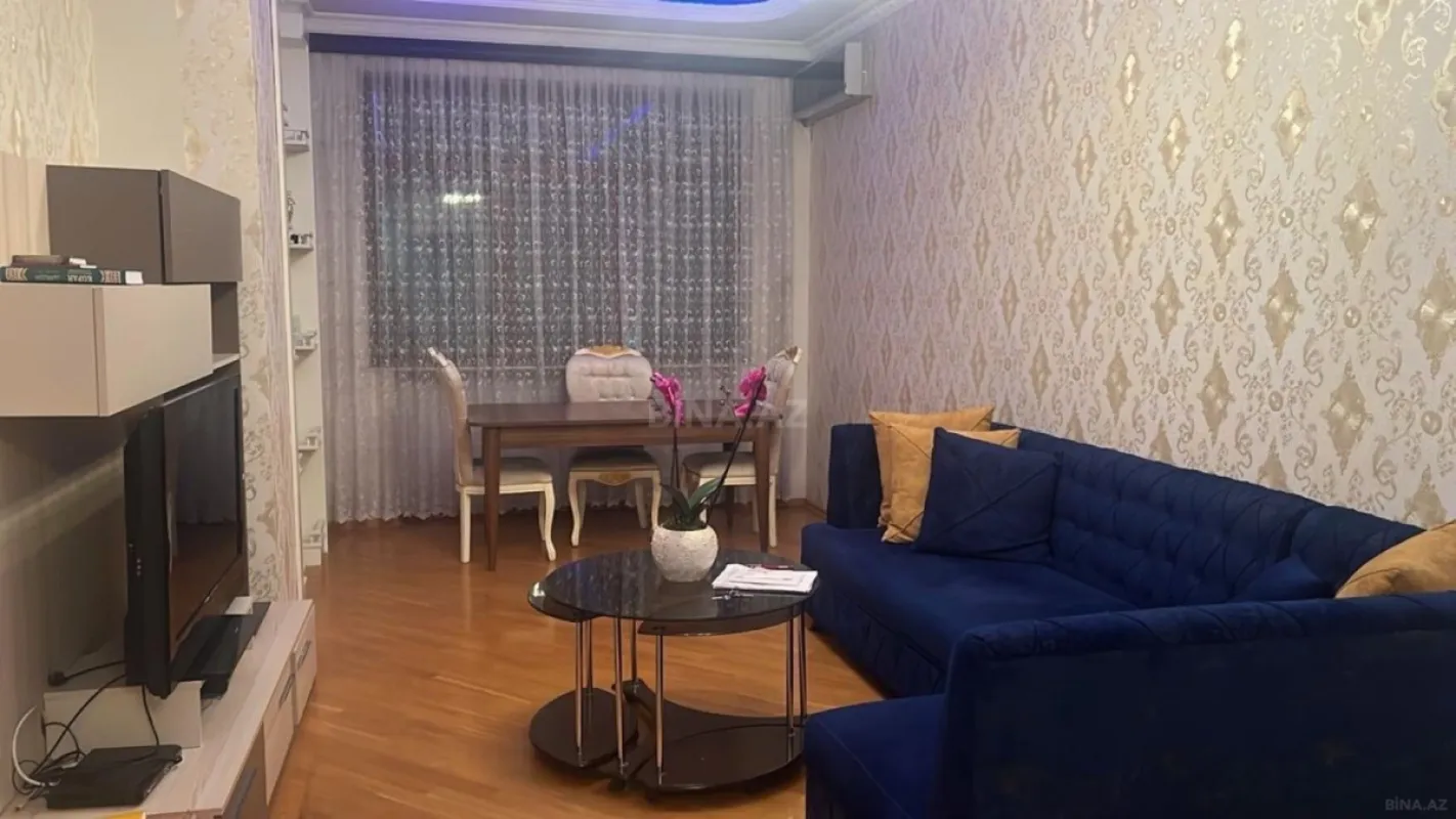 Kirayə verilir 3 otaqlı mənzil 150 m²