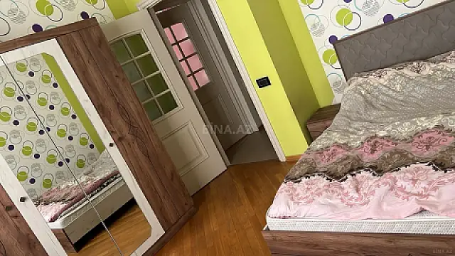 Kirayə verilir 3 otaqlı mənzil 150 m²