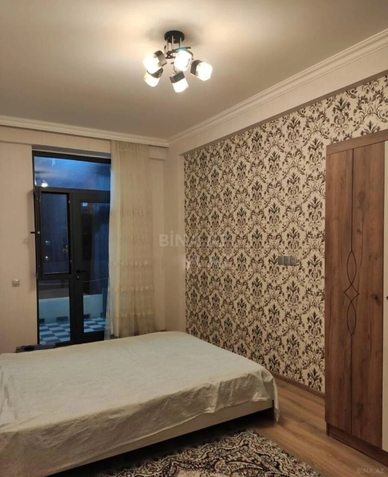 Kirayə verilir 2 otaqlı mənzil 55 m²