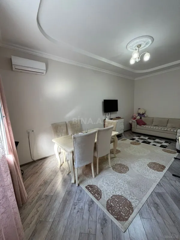 Satılır 4 otaqlı həyət evi 115 m²