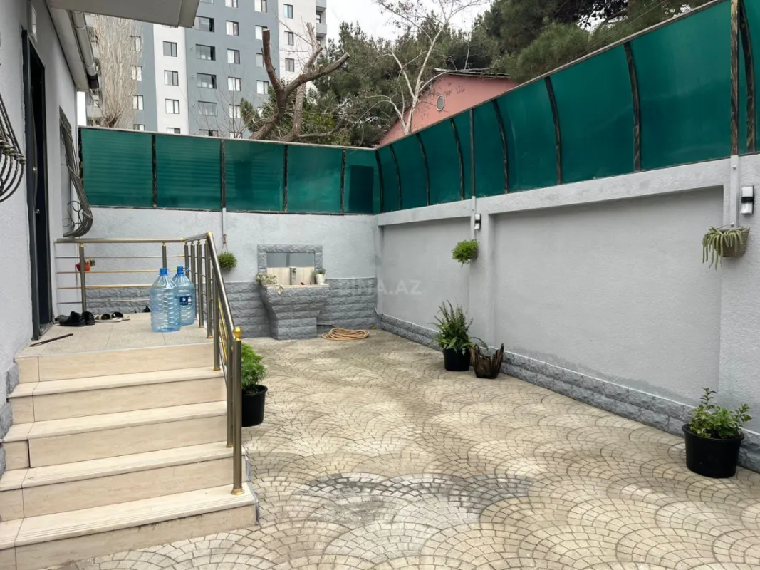 Satılır 4 otaqlı həyət evi 115 m²