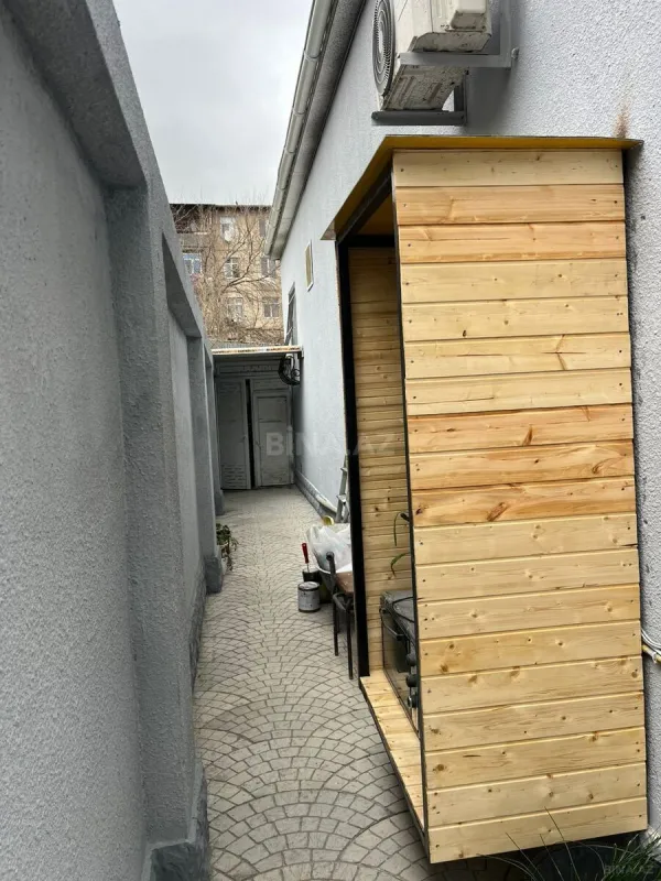 Satılır 4 otaqlı həyət evi 115 m²