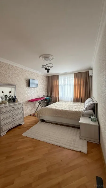 Satılır 3 otaqlı mənzil 70 m²