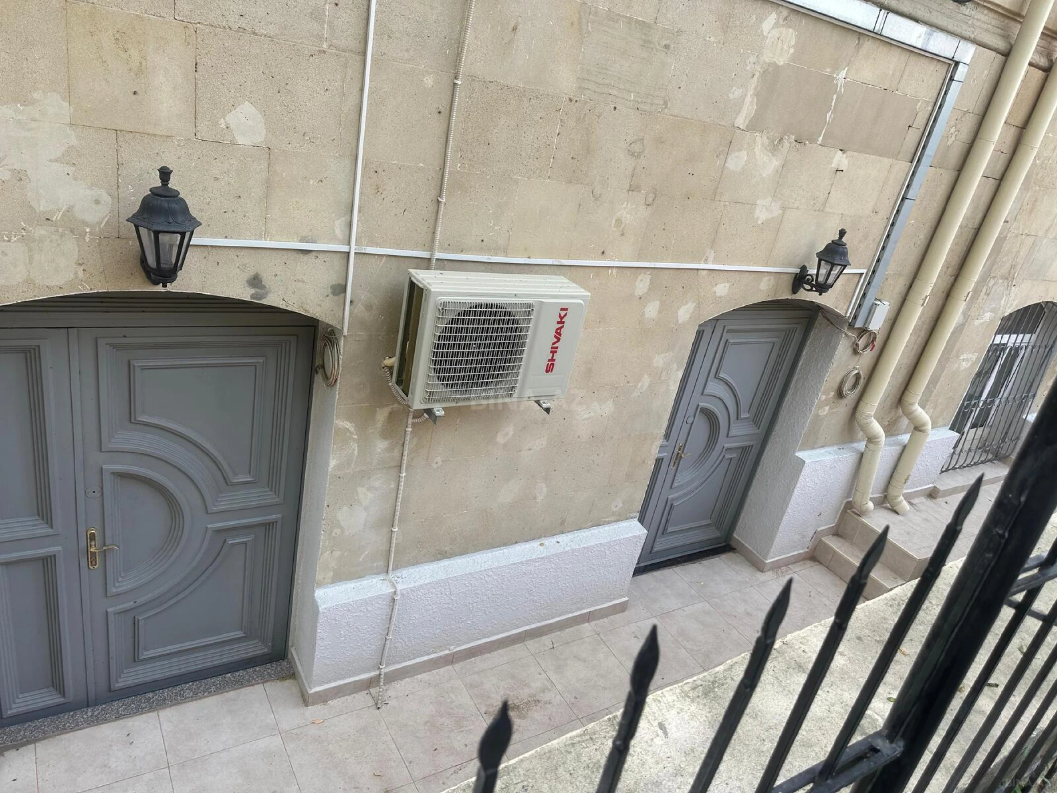 Kirayə verilir obyekt 130 m²