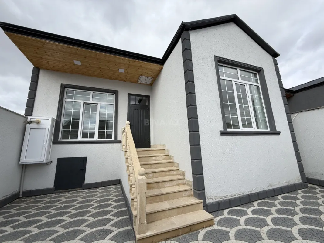 Satılır 4 otaqlı həyət evi 120 m²