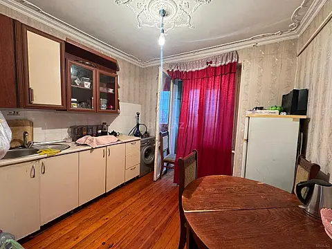 Satılır 3 otaqlı mənzil 75 m²