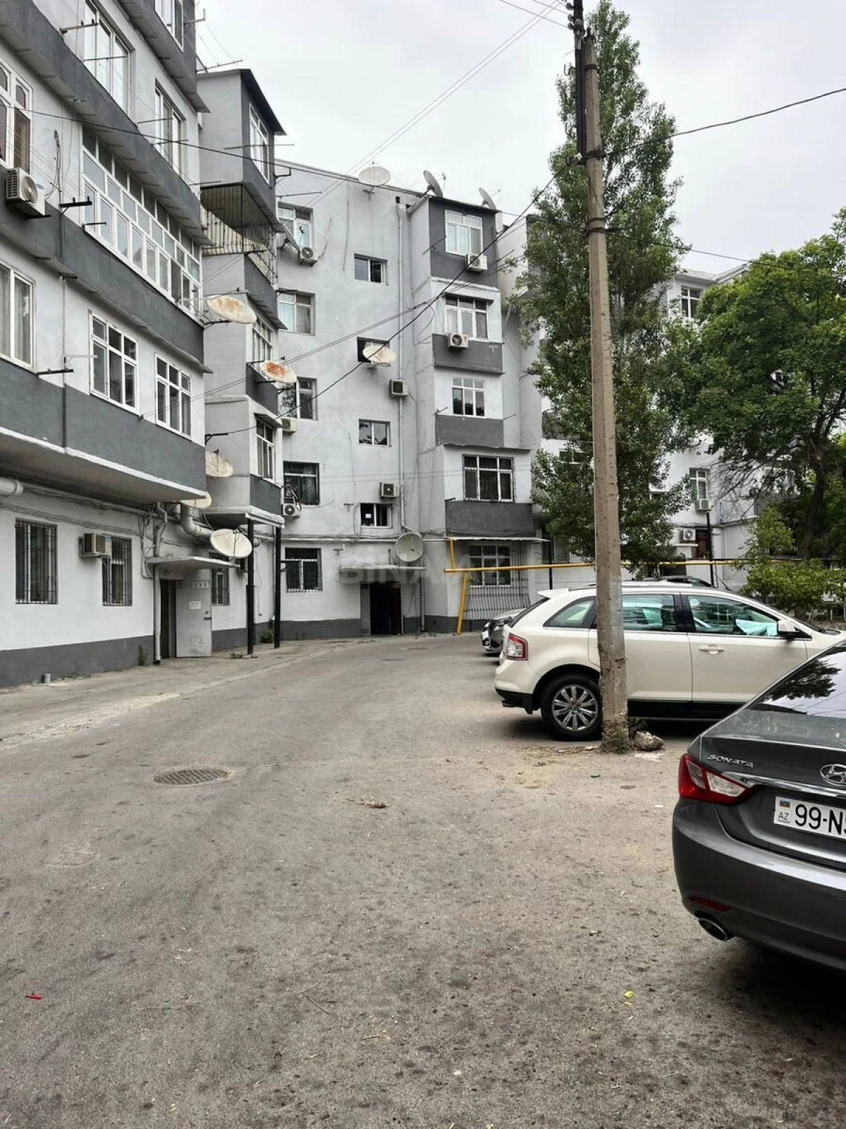 Satılır 3 otaqlı mənzil 75 m²