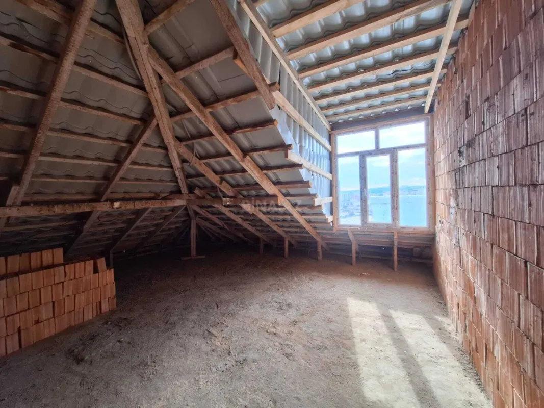 Satılır 3 otaqlı mənzil 103 m²