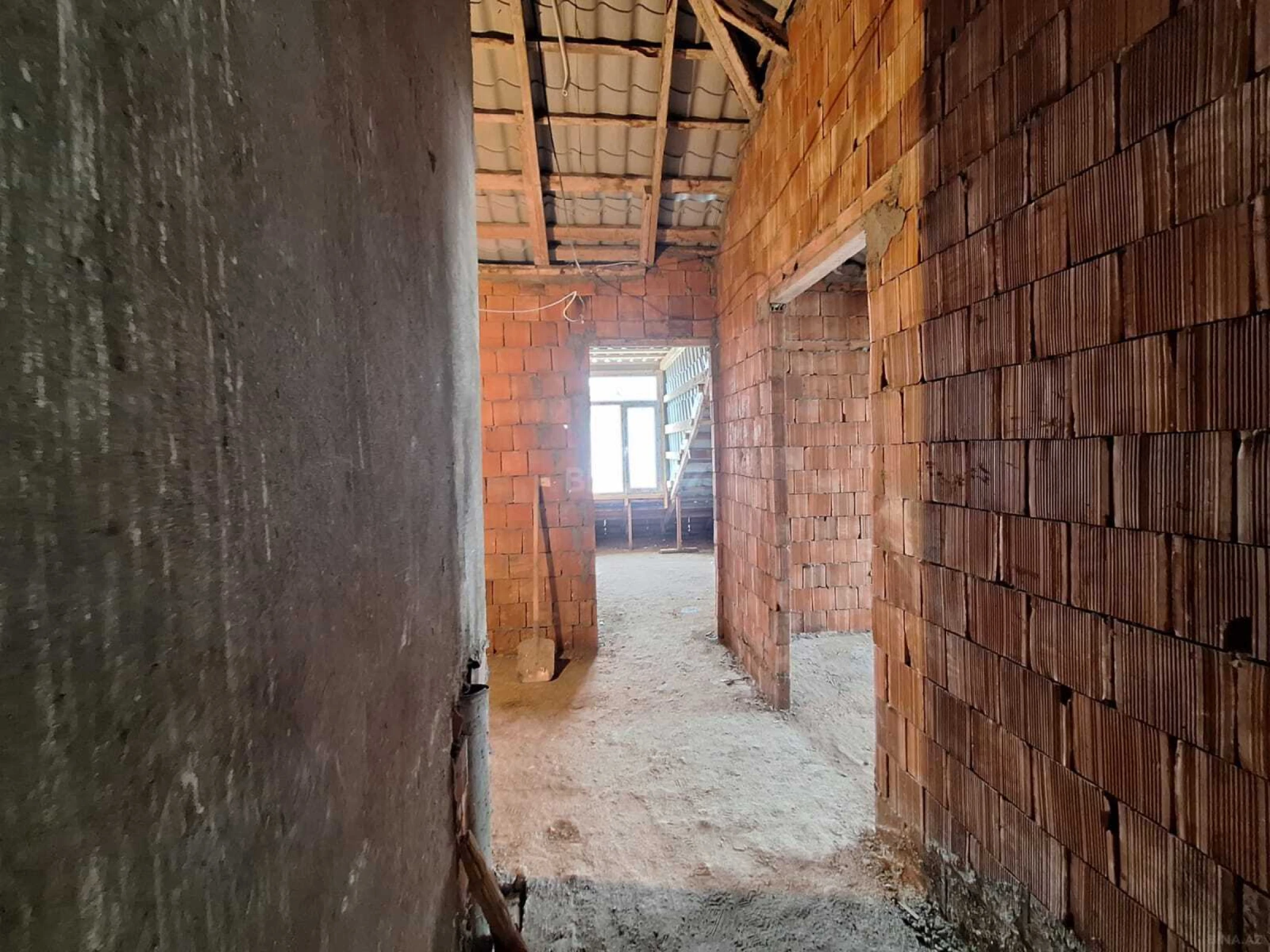 Satılır 3 otaqlı mənzil 75 m²