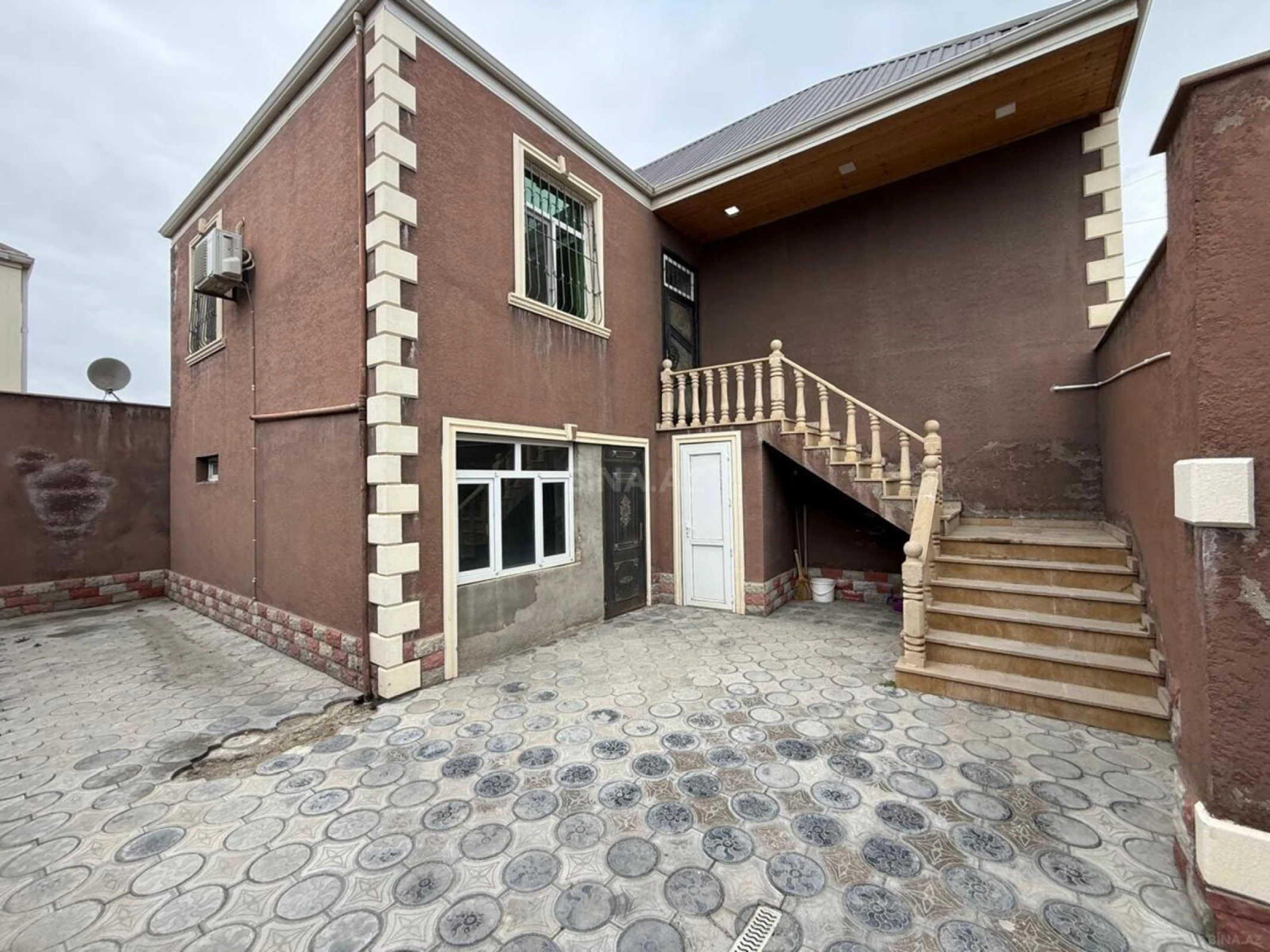 Satılır 3 otaqlı həyət evi 120 m²