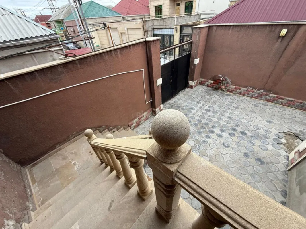 Satılır 3 otaqlı həyət evi 120 m²