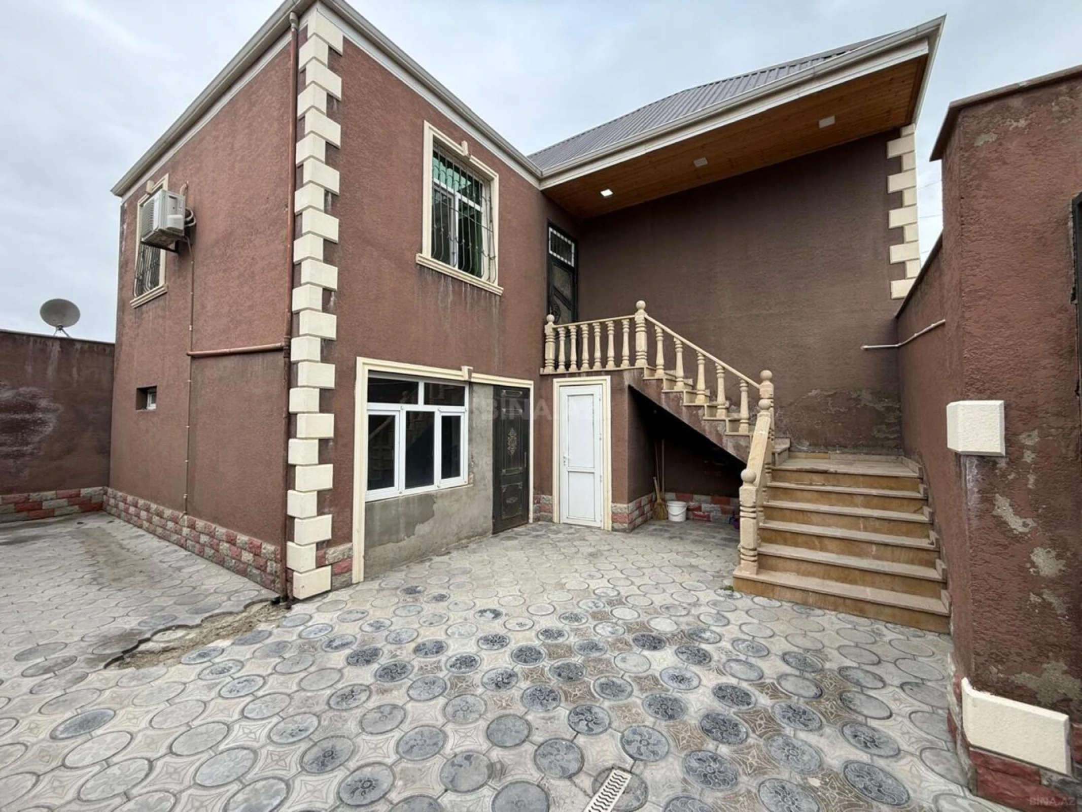 Satılır 3 otaqlı həyət evi 120 m²