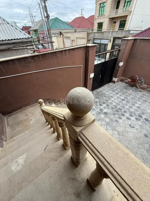 Satılır 3 otaqlı həyət evi 120 m²