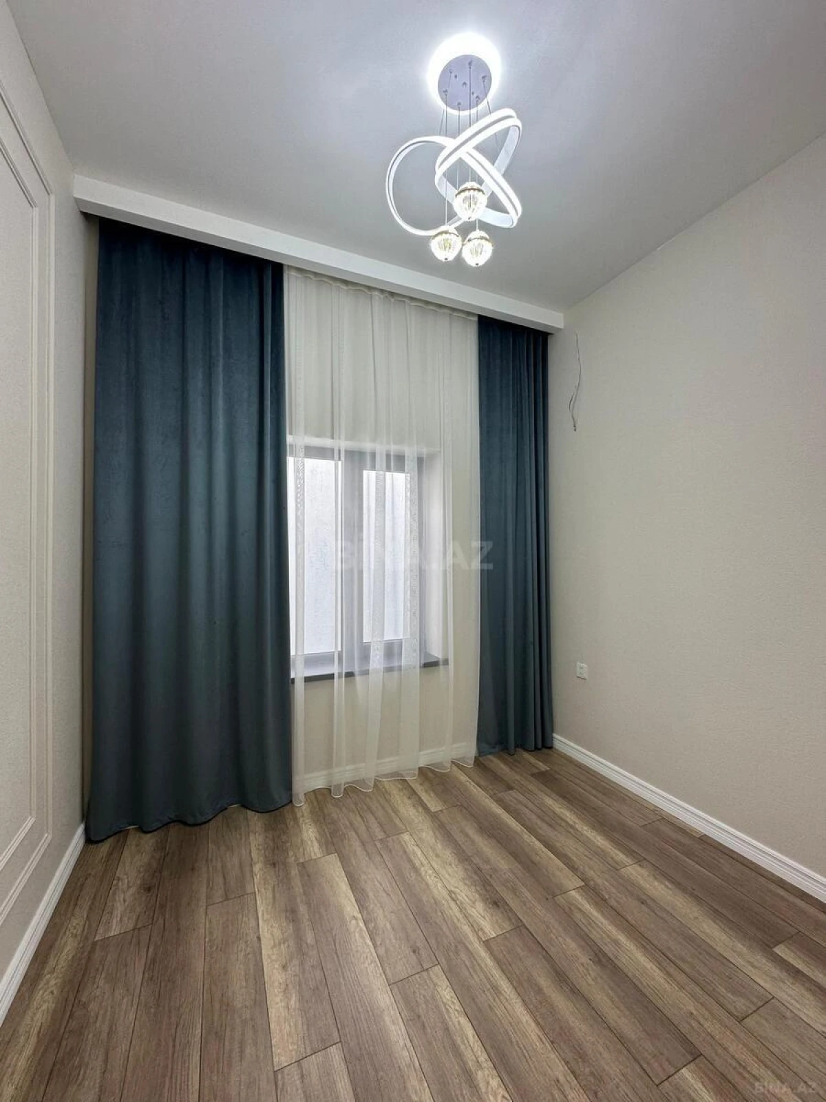 Satılır 4 otaqlı həyət evi 160 m²