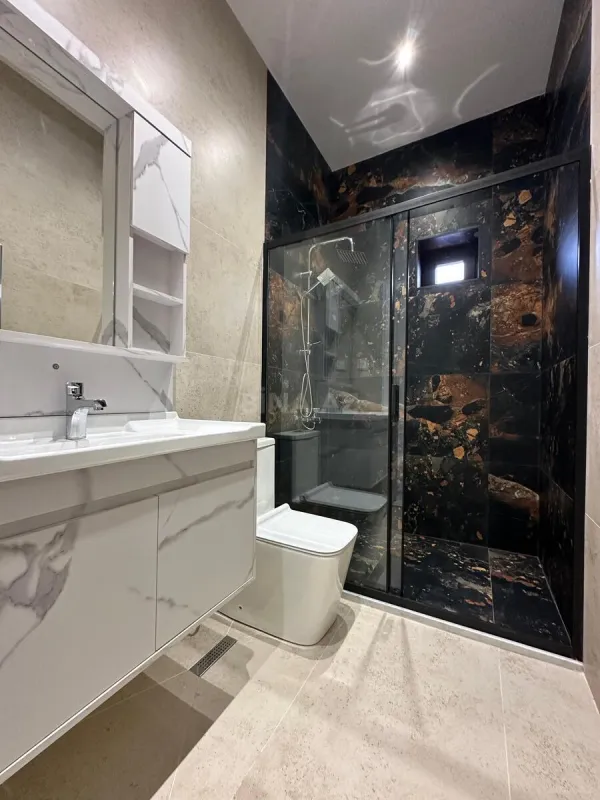 Satılır 4 otaqlı həyət evi 160 m²