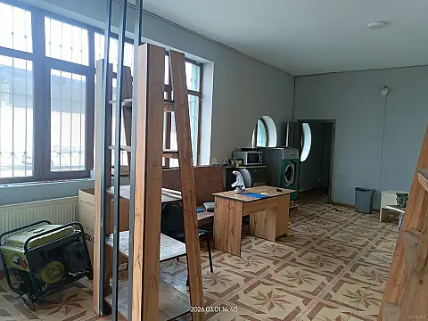 Kirayə verilir 9 otaqlı ofis 240 m²