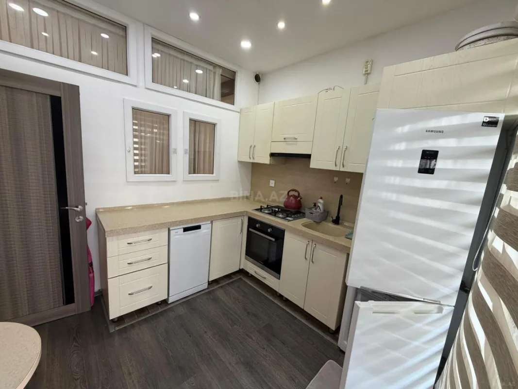 Satılır 2 otaqlı mənzil 55 m²