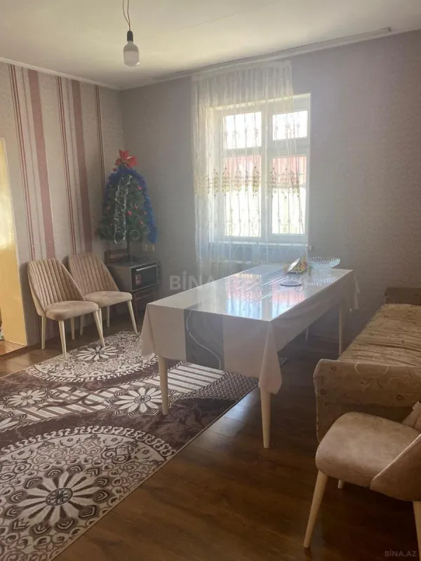 Satılır 4 otaqlı həyət evi 140 m²
