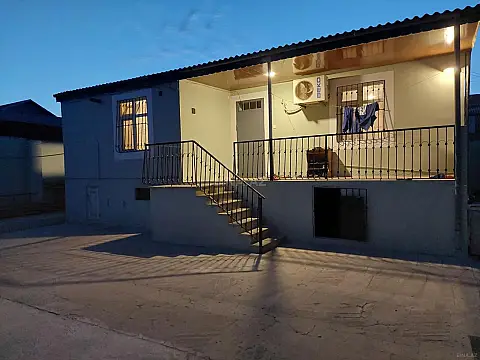 Satılır 4 otaqlı həyət evi 140 m² — Bakı, Ramana 4 otaq 140.00 m²