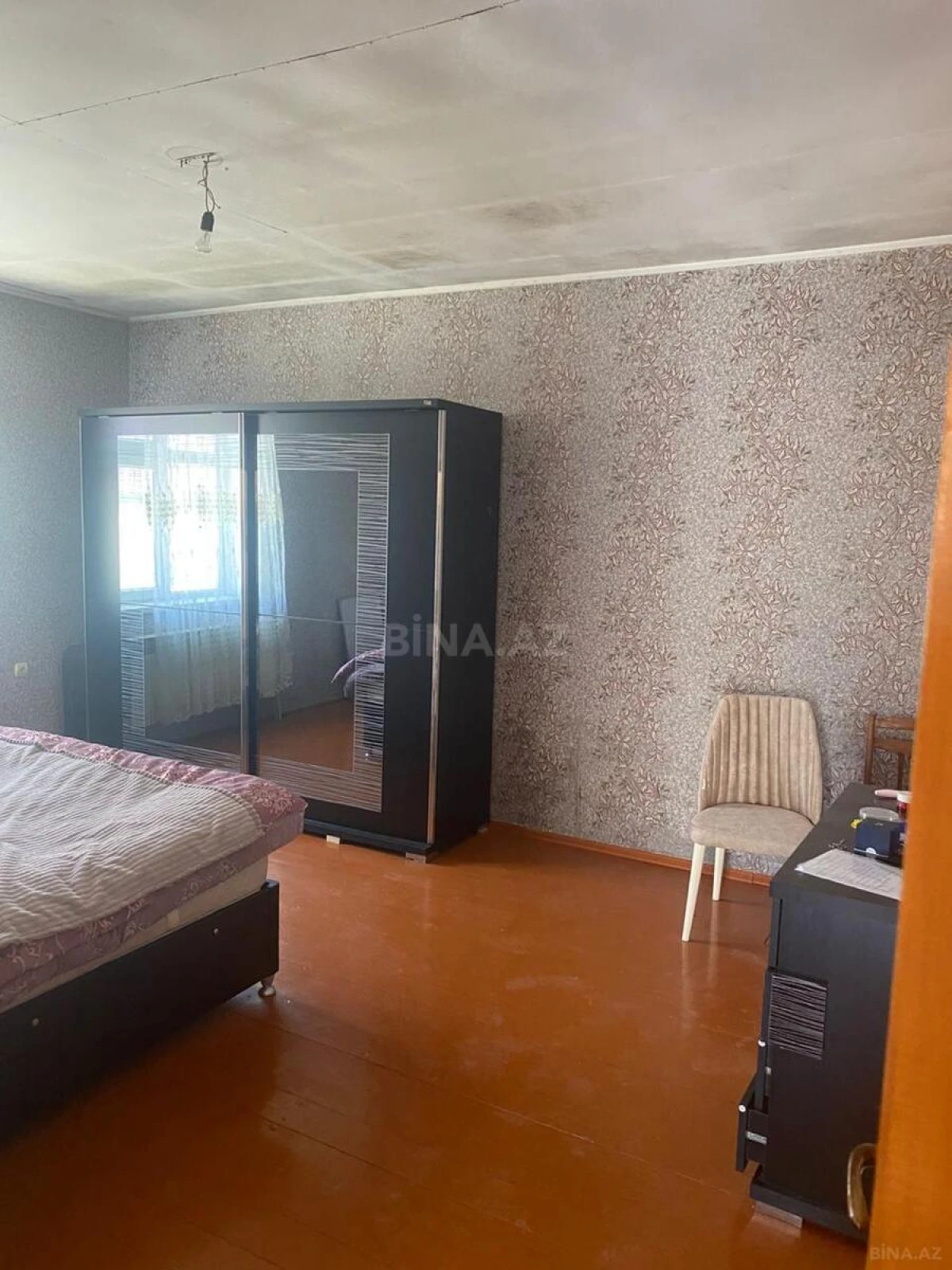 Satılır 4 otaqlı həyət evi 140 m²