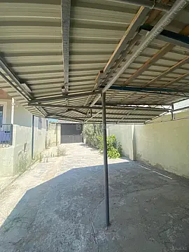 Satılır 4 otaqlı həyət evi 140 m²