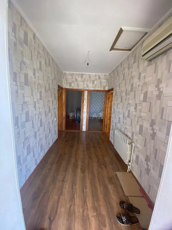 Satılır 4 otaqlı həyət evi 140 m²