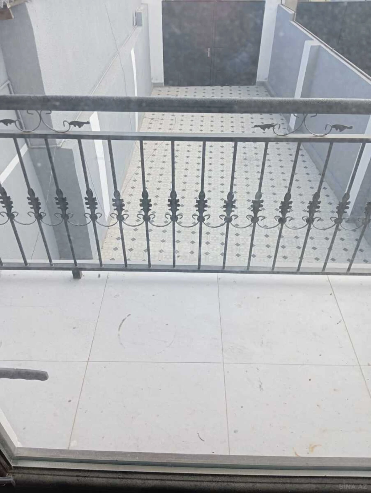 Satılır 4 otaqlı həyət evi 140 m²