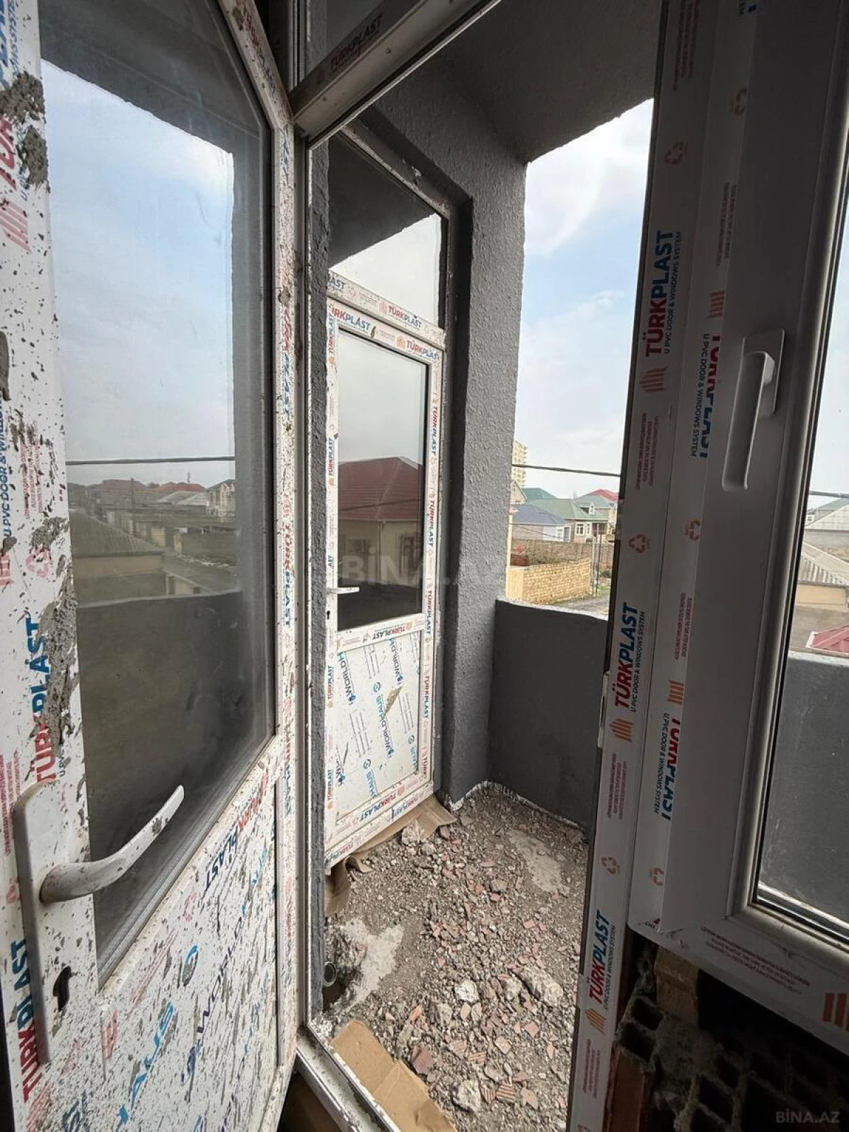 Satılır 1 otaqlı mənzil 55.2 m²