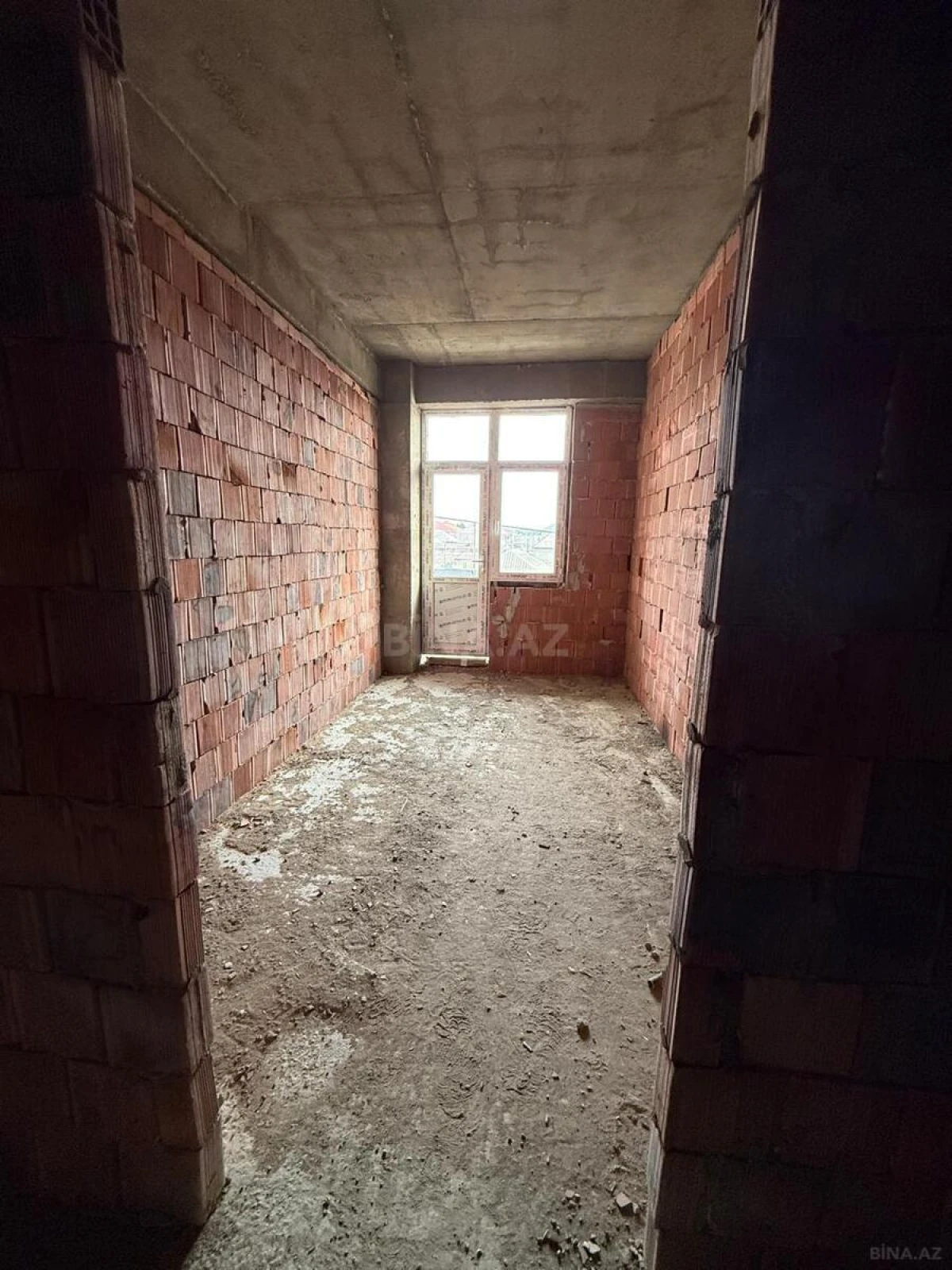 Satılır 1 otaqlı mənzil 55.2 m²