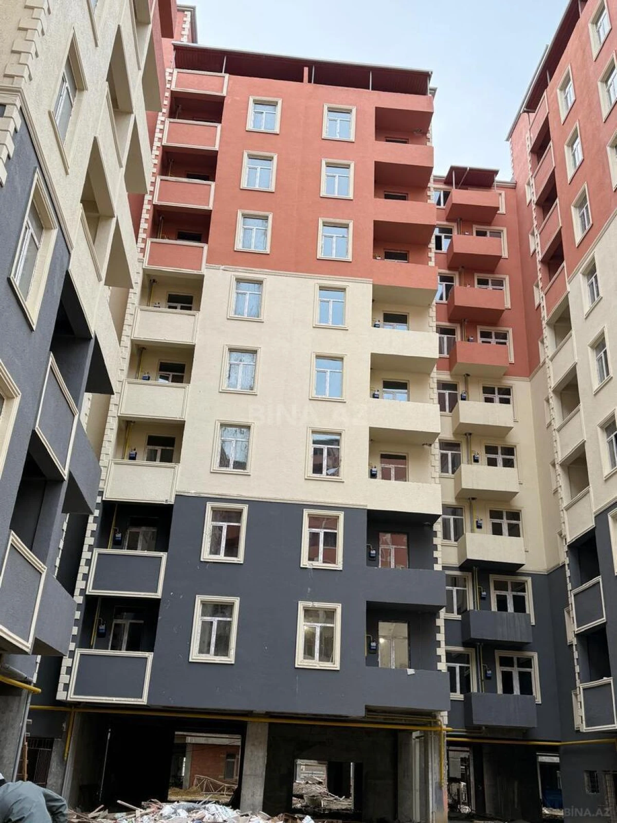 Satılır 1 otaqlı mənzil 55.2 m²