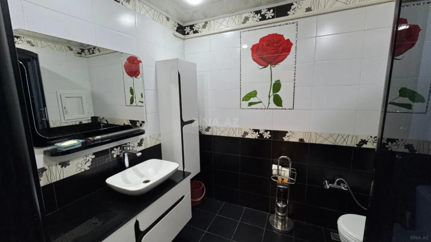 Kirayə verilir 3 otaqlı mənzil 115 m²