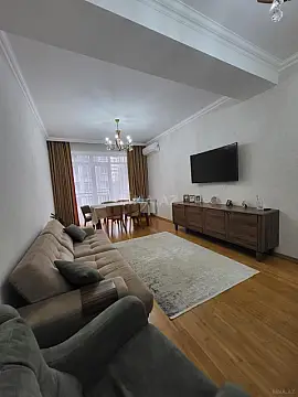 Satılır 3 otaqlı mənzil 95.5 m²