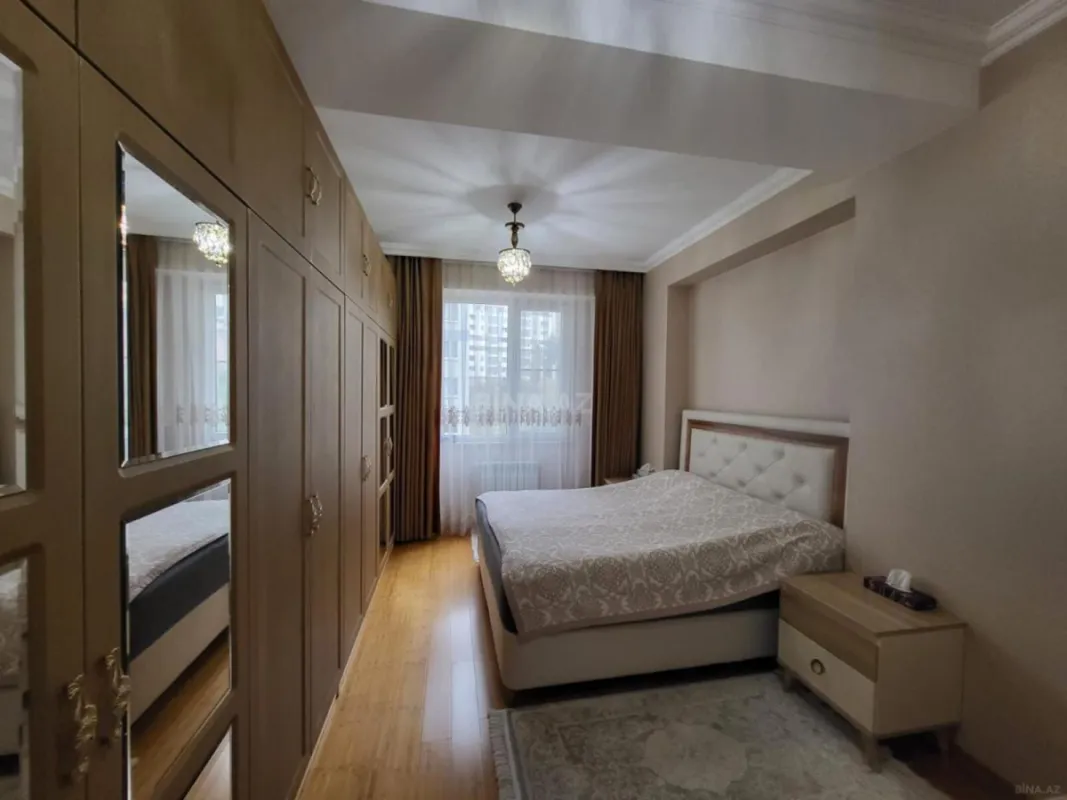 Satılır 3 otaqlı mənzil 95.5 m²