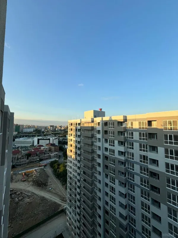 Satılır 3 otaqlı mənzil 95.5 m²
