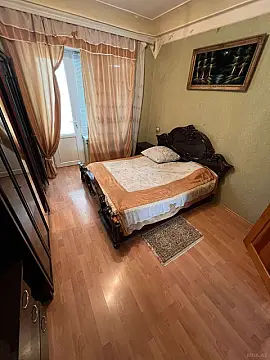 Kirayə verilir 2 otaqlı mənzil 67 m²