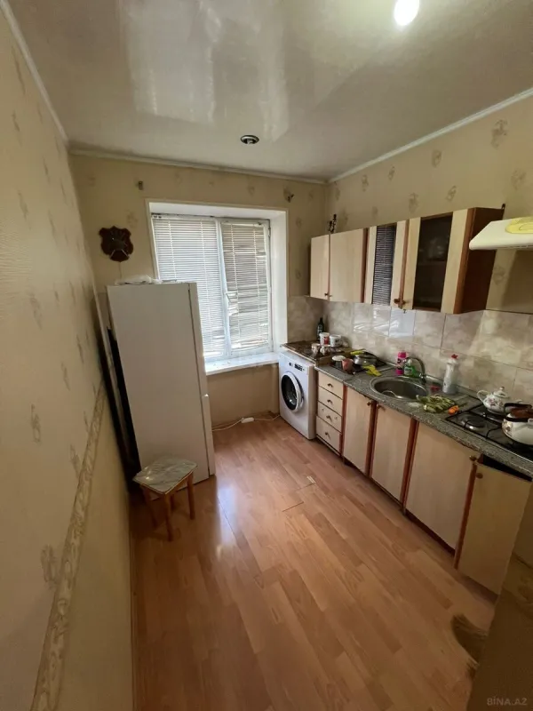 Kirayə verilir 2 otaqlı mənzil 67 m²