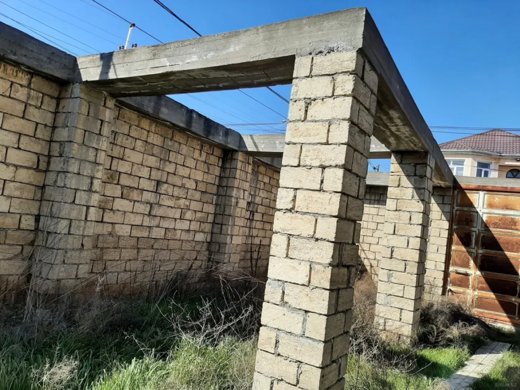 Satılır 10 otaqlı həyət evi 436 m²