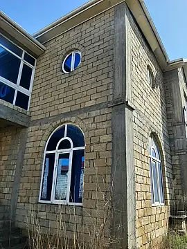 Satılır 10 otaqlı həyət evi 436 m²