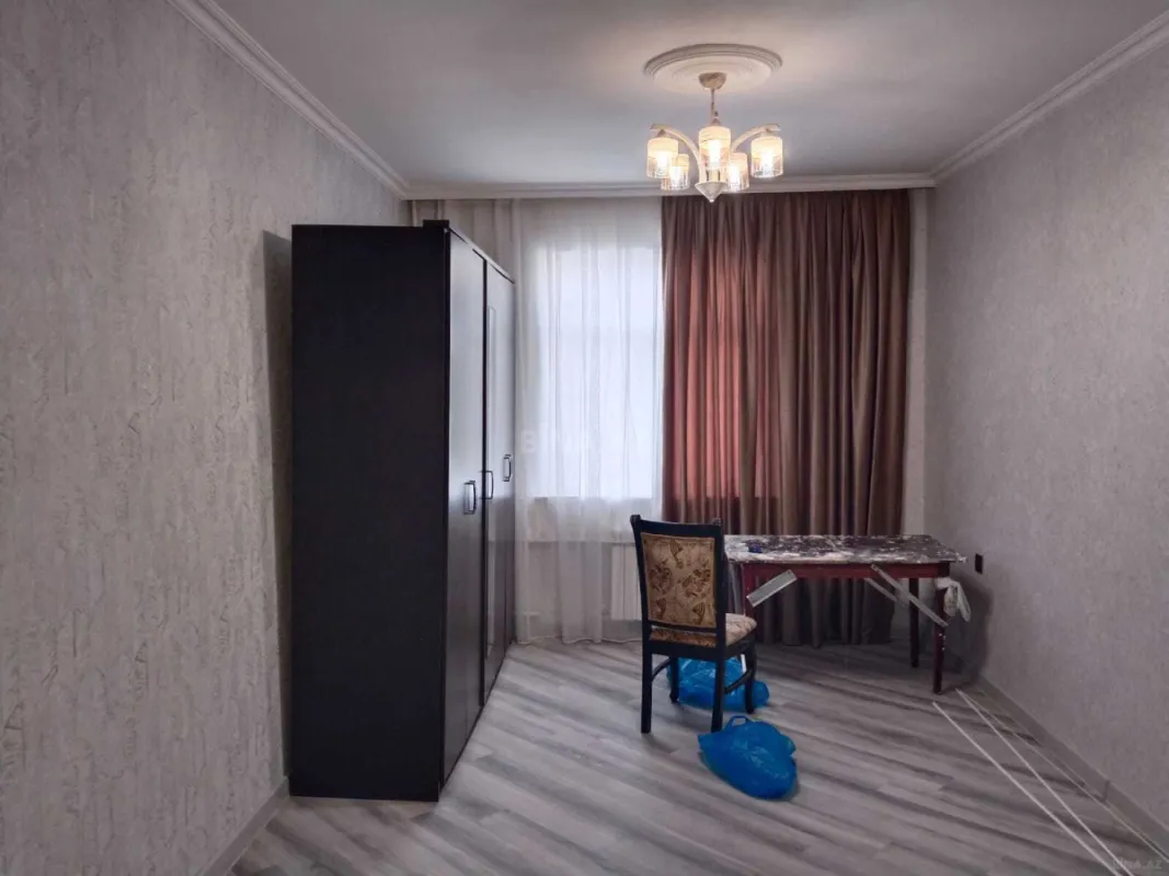 Satılır 2 otaqlı mənzil 45 m²