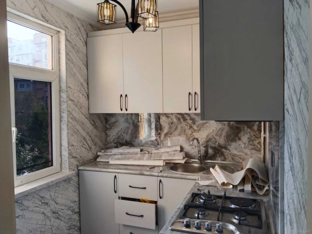 Satılır 2 otaqlı mənzil 45 m²