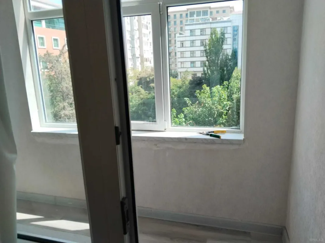Satılır 2 otaqlı mənzil 45 m²