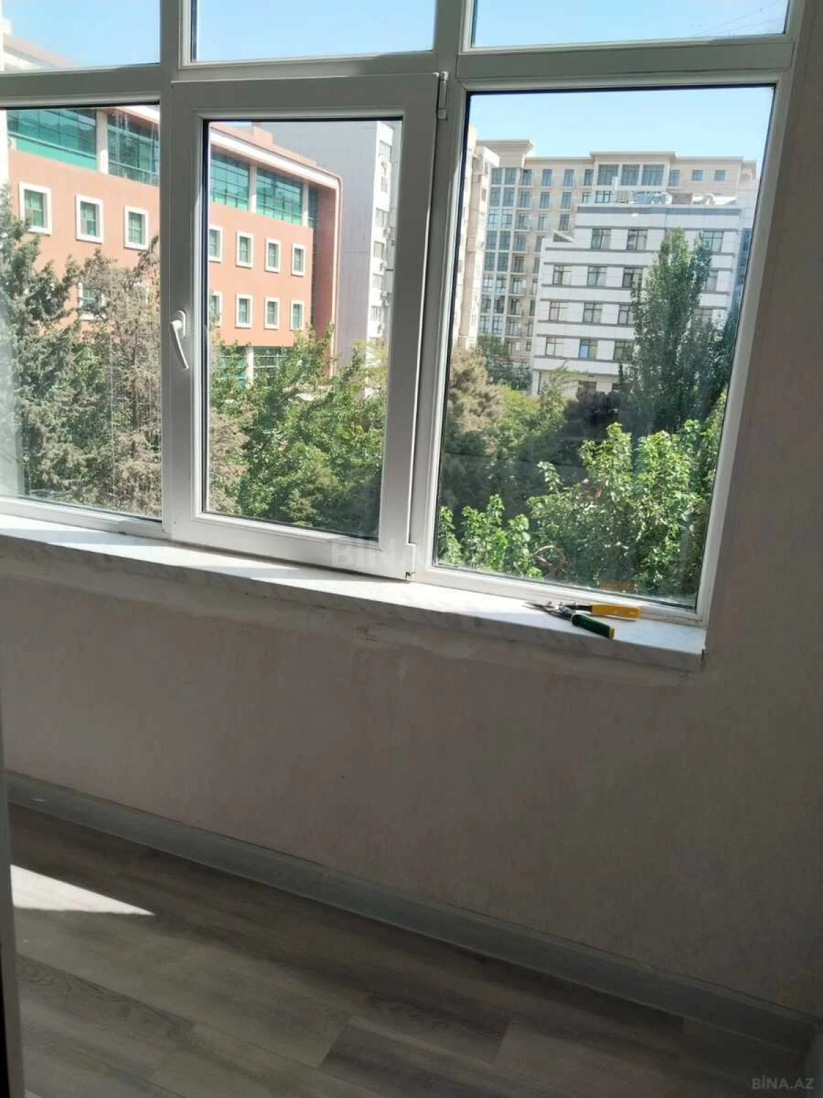 Satılır 2 otaqlı mənzil 45 m²