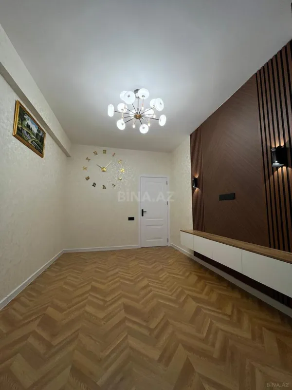 Satılır 2 otaqlı mənzil 62 m²