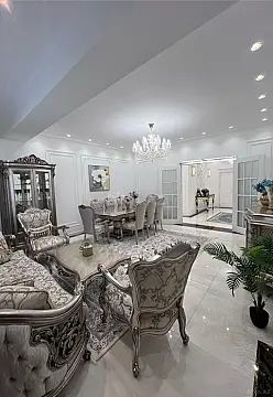 Satılır 3 otaqlı mənzil 147 m²