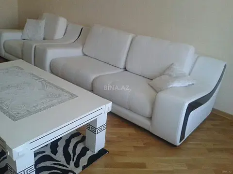 Satılır 2 otaqlı mənzil 72 m²